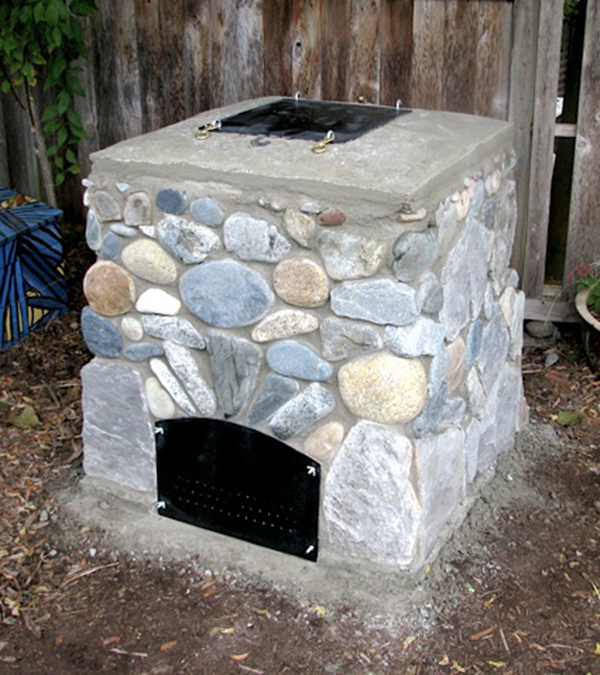Bear-proof compost bin