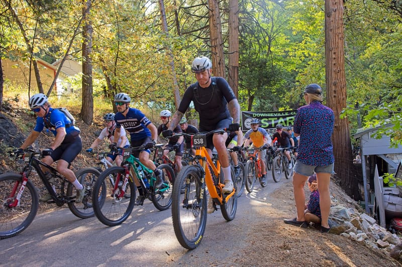 Riders in the expert category start the 8-mile climb.